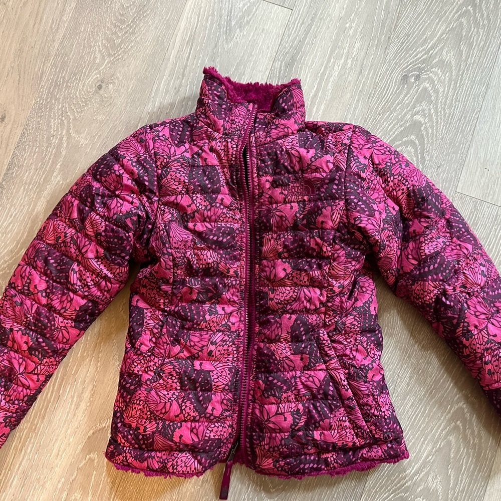 Northface size 7 girls jacket